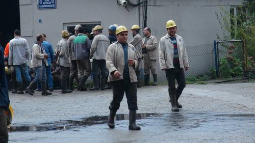 Madende büyük panik! 600 işçi tahliye edildi!