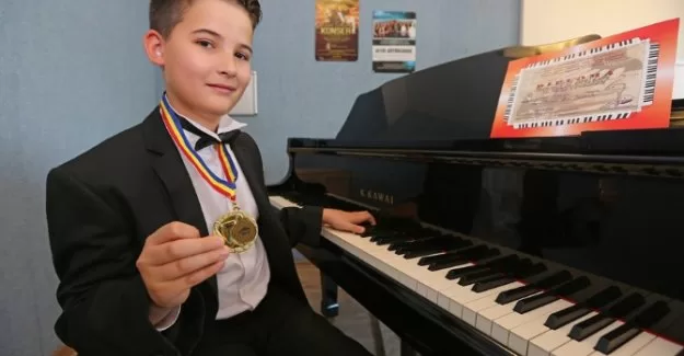 Küçük Fazıl Say’a büyük ödül