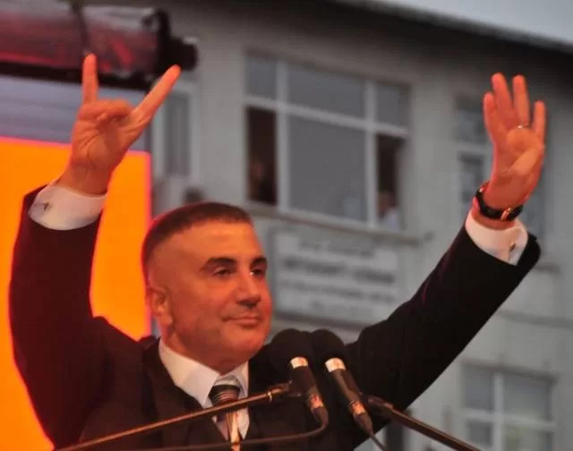 Sedat Peker Rize'deki mitingde oy istedi!