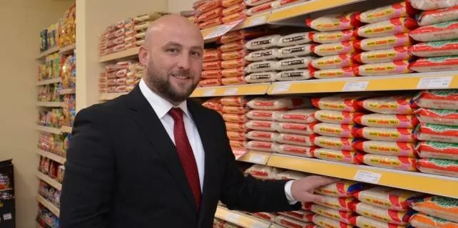 Bursalı market ‘Özhan’ Paro Dünyası’nda