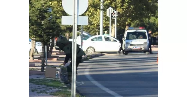 Şüpheli paket bile rahatlarını bozamadı