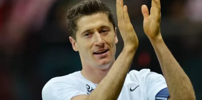 Lewandowski'den Messi ve Ronaldo cevabı