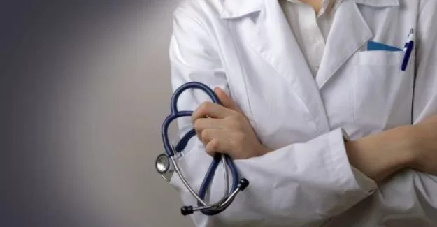 Terörist saldırılar, yılın doktorunu da istifa ettirdi