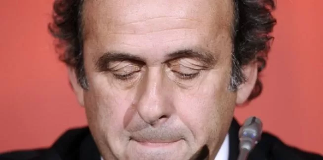 Platini, kendisini savundu!