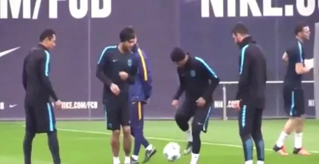 Arda, Neymar'ı denedi