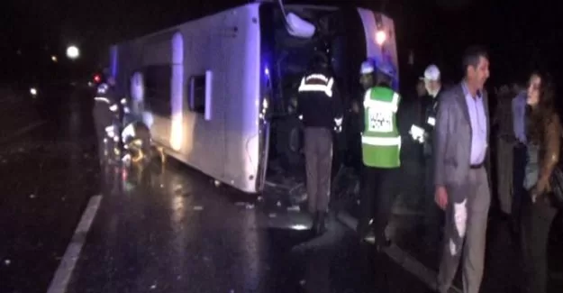 TEM’de kaza: 25 yaralı