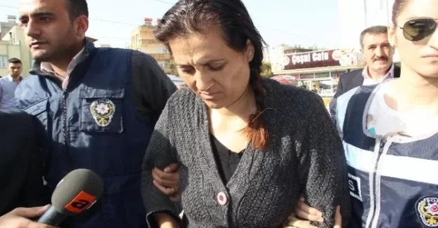 Suçunu canlı yayında itiraf etti