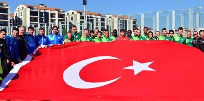 Bursaspor idmanında Cumhuriyet Bayramı pozu