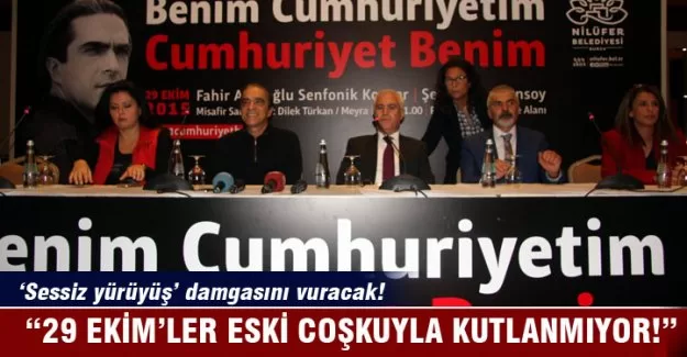 Bozbey: Cumhuriyet Bayramları eski coşkuyla kutlanmıyor!"