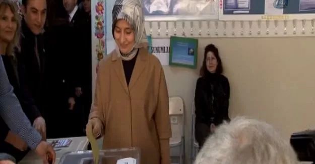 Sare Davutoğlu oyunu kullandı