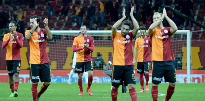 Galatasaray, Benfica maçı için yarın Lizbon'a gidiyor