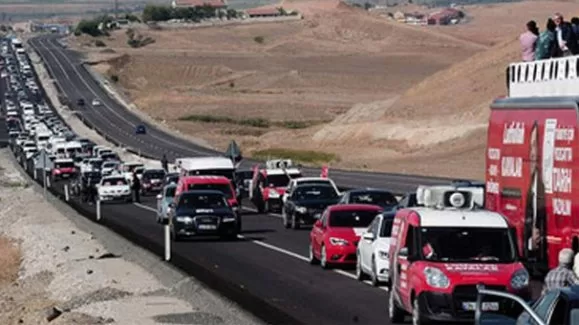 İddialı bağımsız CHP'yi solladı