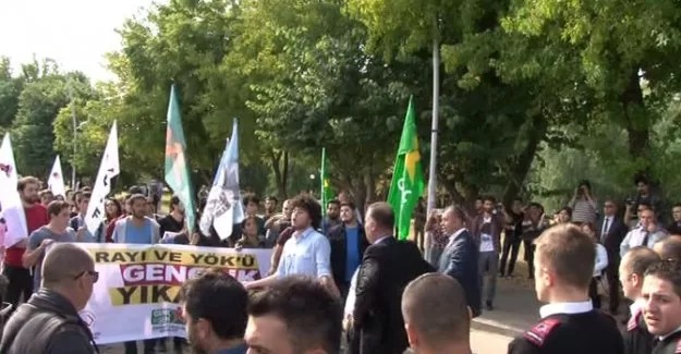 Rektörlük binasına yürümek istediler: 10 gözaltı