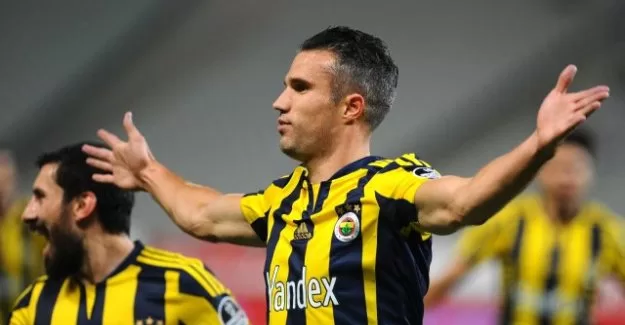 Van persie Barcelona'yla anlaştı