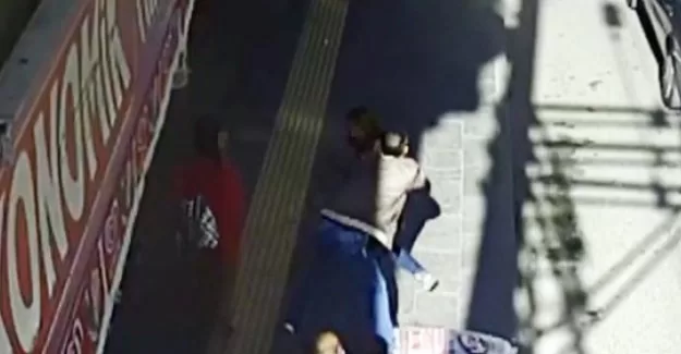 Sokak ortasında taciz!