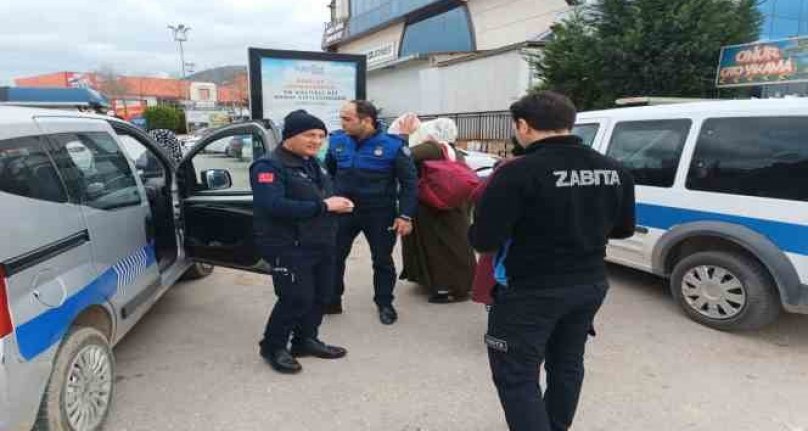 Bursa Gemlik'te zabıta dilencilere göz açtırmıyor