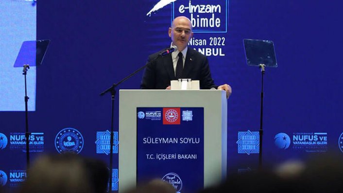 Bakan Soylu lansmanda duyurdu! Kimlik kartlarında yeni dönem