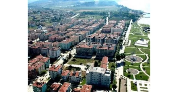 200 riskli bina yıkıldı