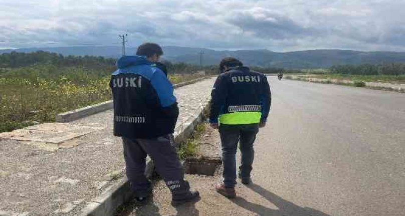 Bursa'da hırsızlar tehlike saçtı! Bir gecede 12 rögar kapağını çaldılar