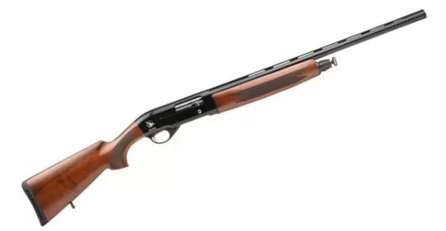 Cinnet getiren şahıs 3 kişiyi silahla vurdu