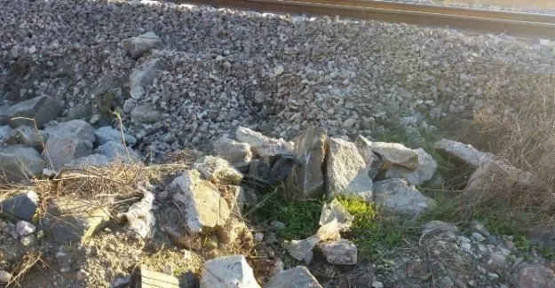 Poşet içerisinde el bombaları bulundu