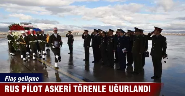 Rus pilot askeri törenle uğurlandı