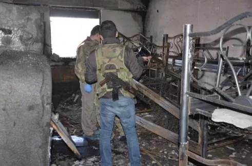 Balkon kapısı önünde üst üste ölmüşler!