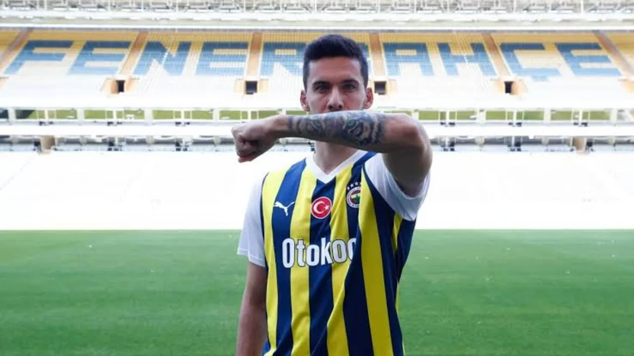 Umut Nayir Fenerbahçe'den Ayrılıyor
