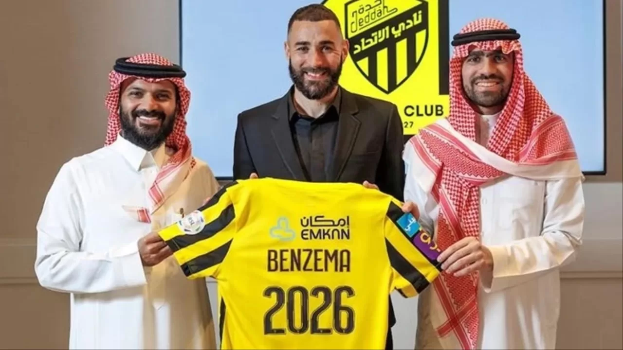 Karim Benzema Suudi Arabistan'dan Dönmek İstiyor