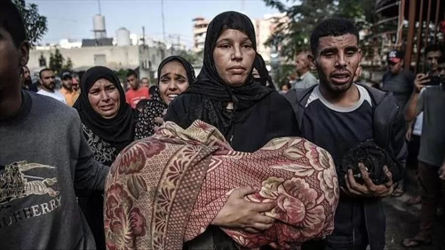 Gazze'deki İsrail Saldırılarında Can Kaybı 24 Bin 927'ye Yükseldi