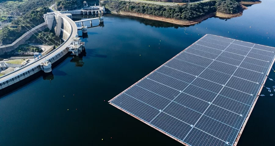 TBMM'ye Yüzer Güneş Ve Rüzgar Enerjisi Kanunu: Yenilenebilir Enerji Projelerine Yeşil Işık