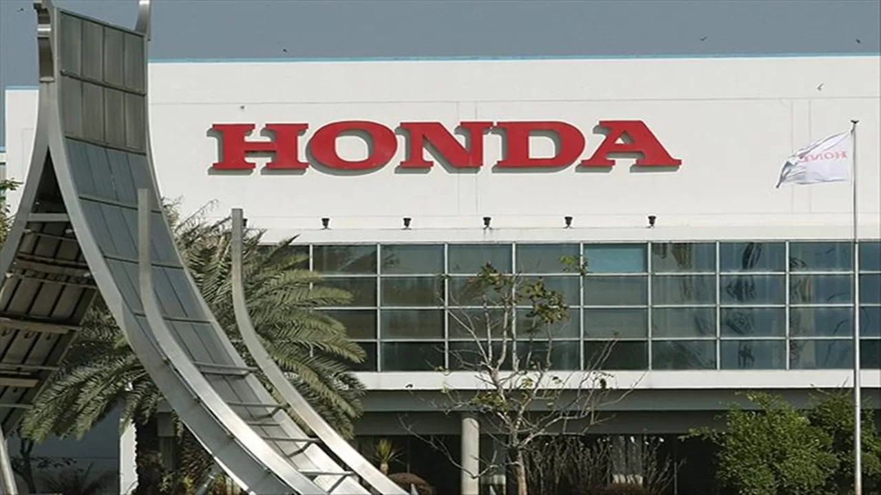 Honda 750 Bini Aşkın Aracını Geri Çağırdı