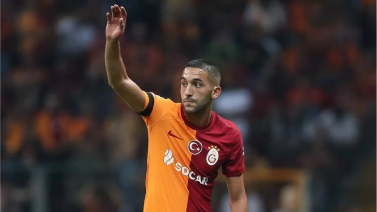 Hakim Ziyech Al-Shabab'a Transfer Olamadı!