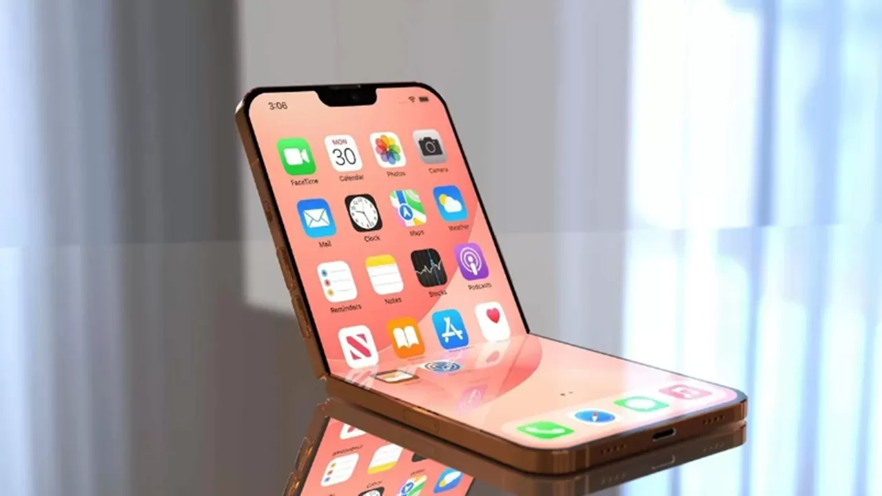 İki Adet Katlanabilir iPhone Prototipi Ortaya Çıktı