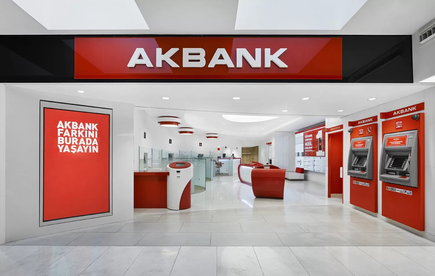 Akbank Cebinde Kartı Olanlara 100.000 TL Ödedi! Bankadan Yeni Açıklama Hemen Geldi!