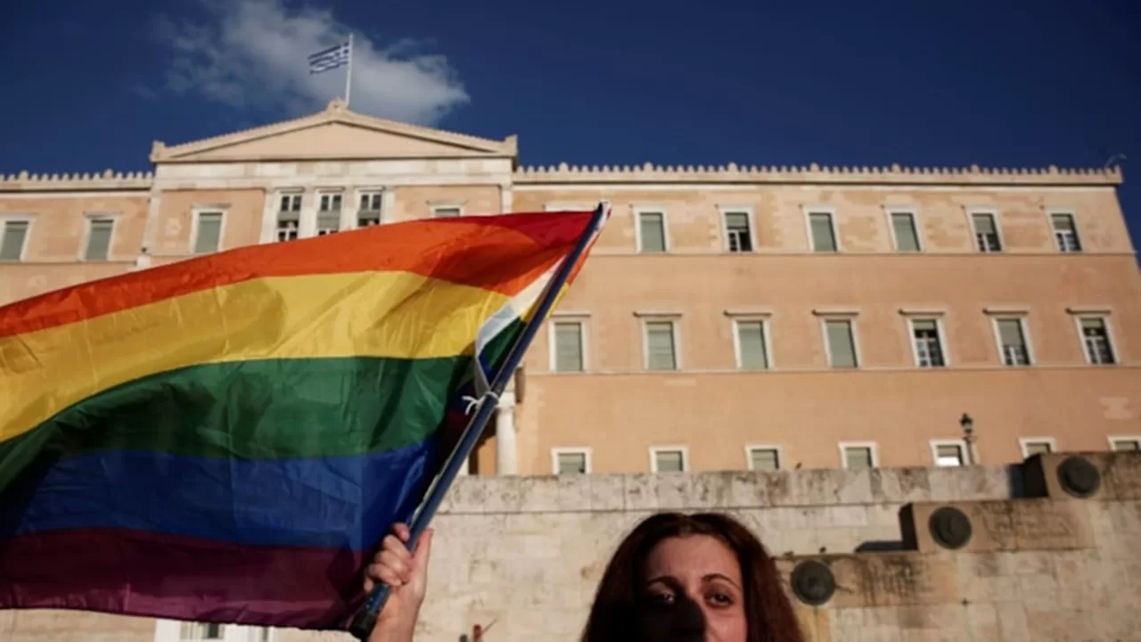 Yunanistan Eşcinsel Evliliği Yasallaştıran İlk Ortodoks Hristiyan Ülke Oldu