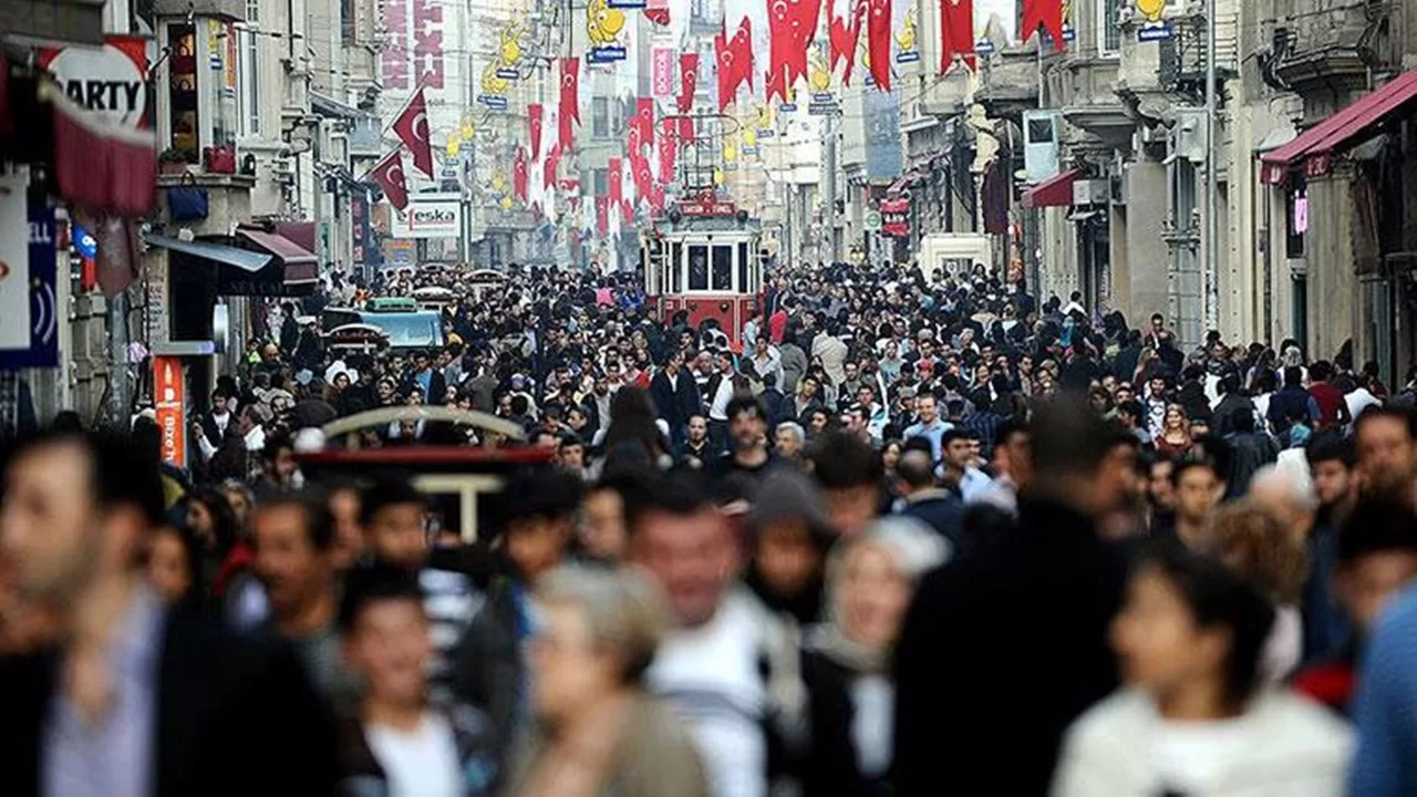Türkiye'de Mutluluk Oranı Artış Gösterdi