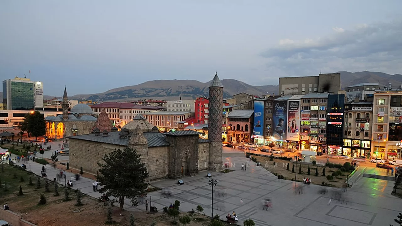 TCDD Erzurum'da Müstakil Bölge Müdürlüğü Açtı