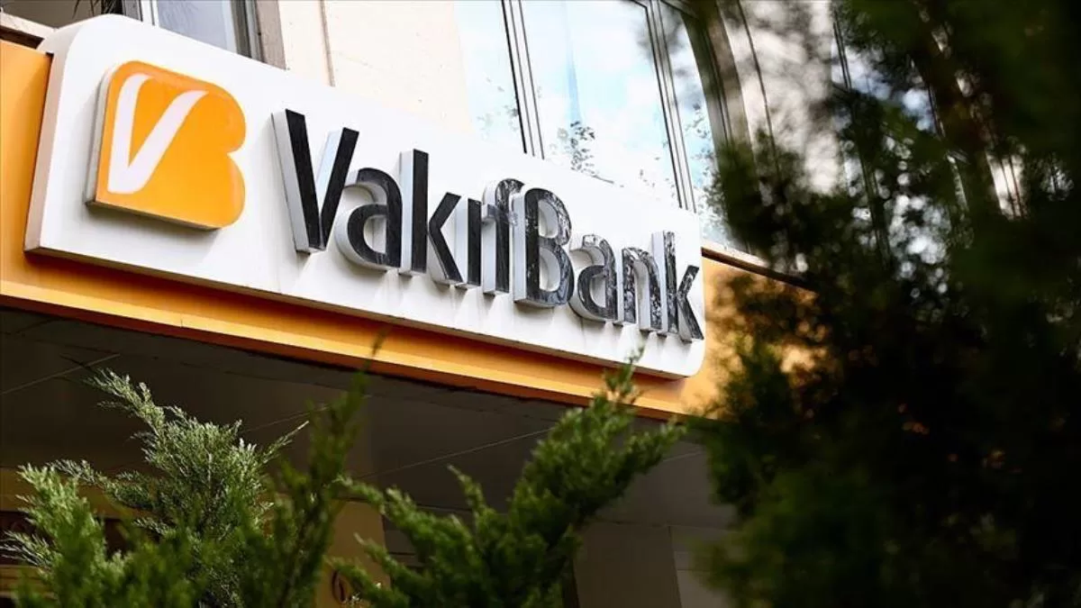 Vakıfbank Maaşın 50 Katı Kredi Devam Edecek: Emeklilere ve Çalışanlara Ödenecek