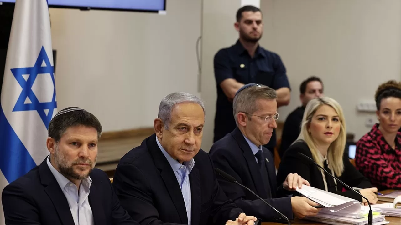 Netanyahu Refah Kenti'ne Saldırı Planlarını Onaylamak İçin Kabineyi Toplayacak