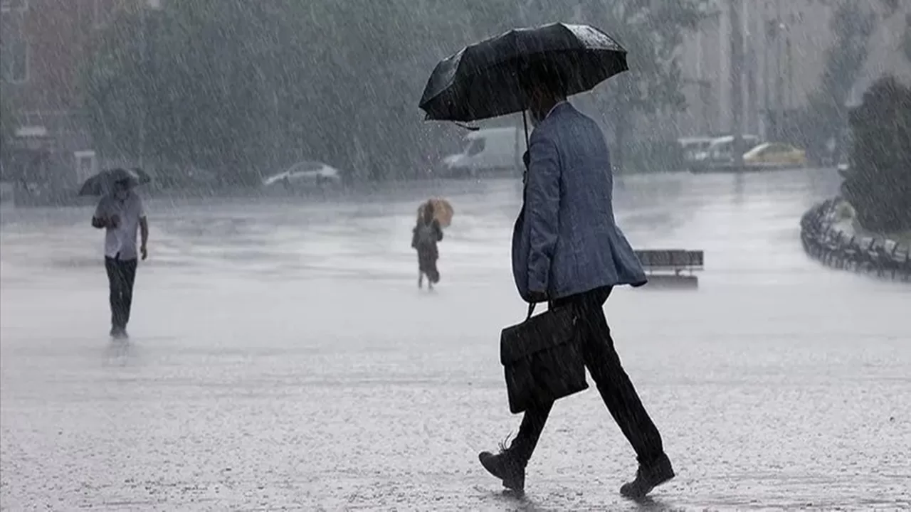 Muğla ve Antalya İçin Kuvvetli Yağış Uyarısı