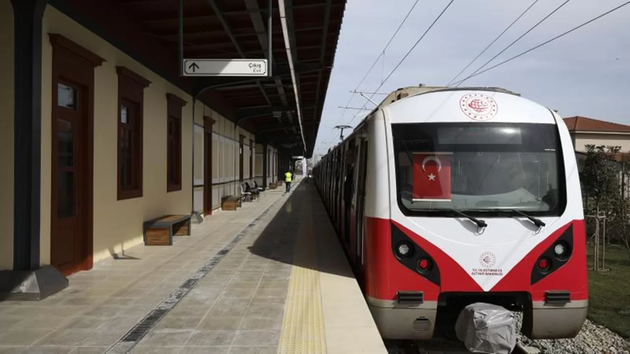 Sirkeci-Kazlıçeşme Raylı Sistem Hattı Bugün Açılıyor