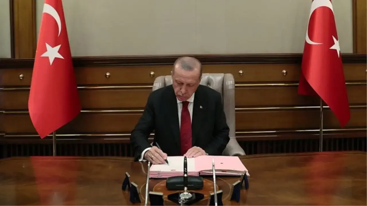 Cumhurbaşkanı Erdoğan'ın Kararıyla 4 İlde Emniyet Müdürleri Değişti