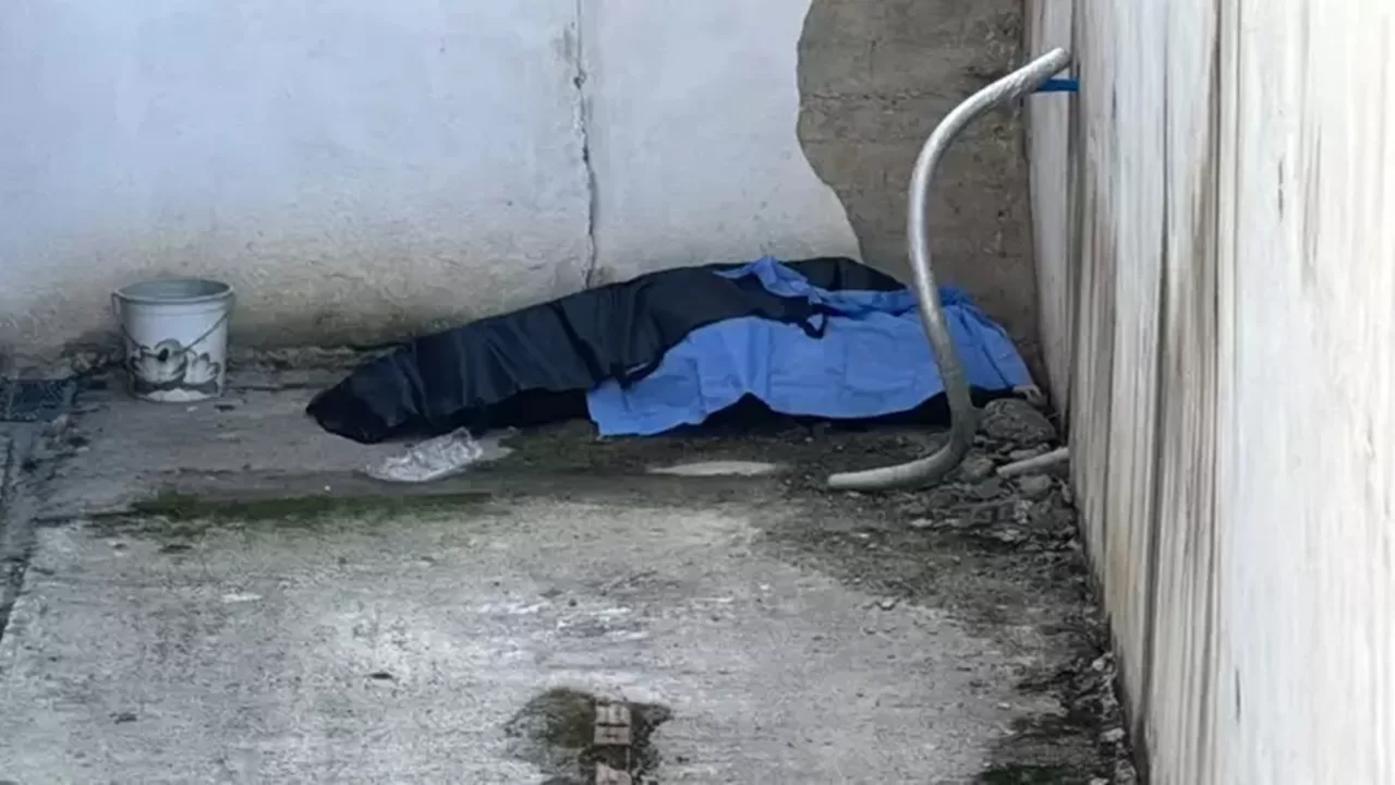 Karabük'te Bir Kadın Duvar Dibinde Ölü Bulundu