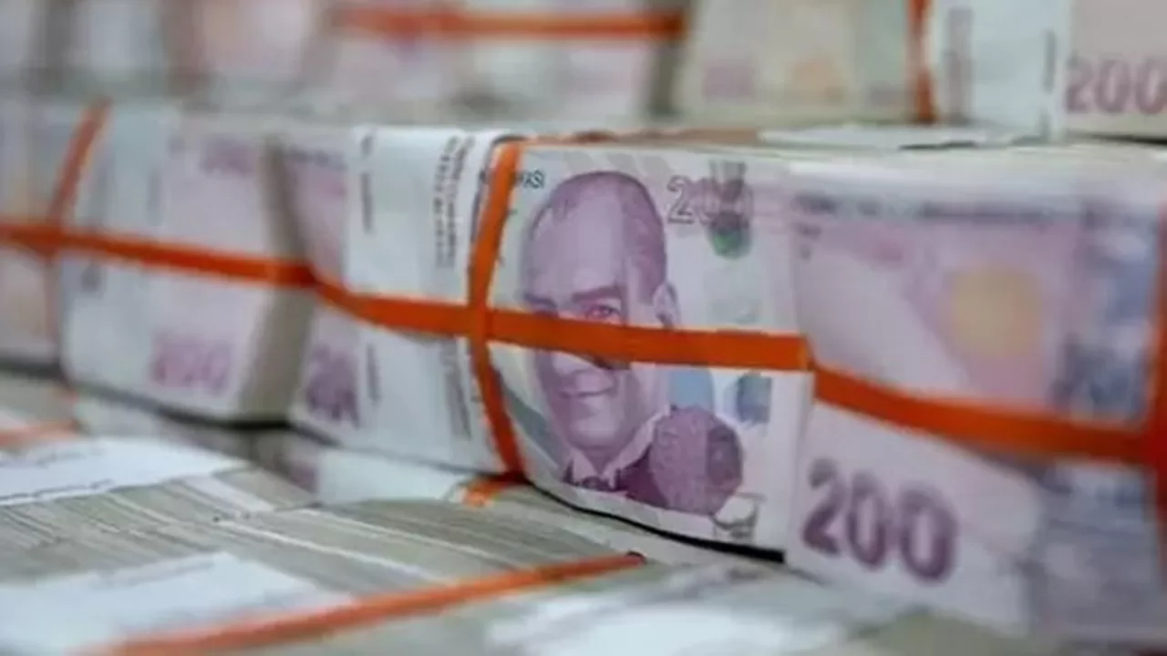 6 banka açıkladı! Mevduat faizleri yükseldi! 100.000 TL olan ne kadar kazanıyor?