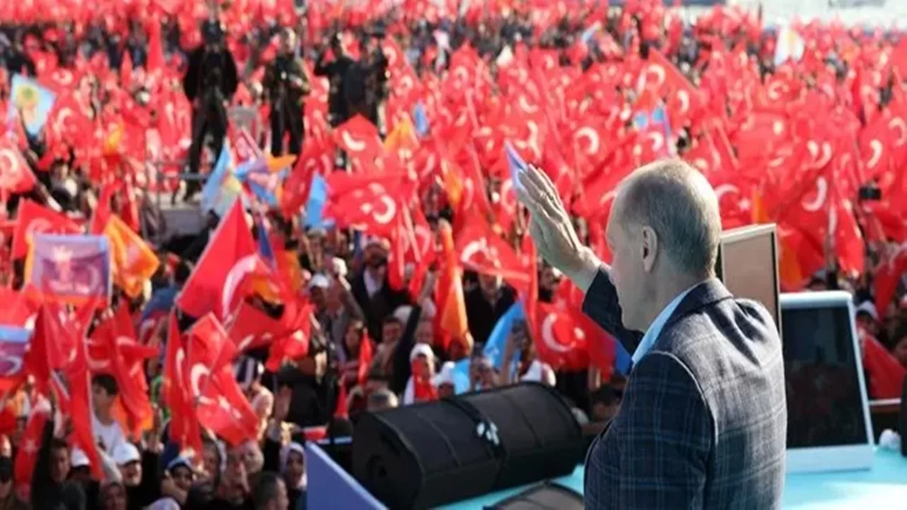 Emekliyi Sevindiren İddia: Erdoğan Bugün Seyyanen Zam Müjdesi Verecek