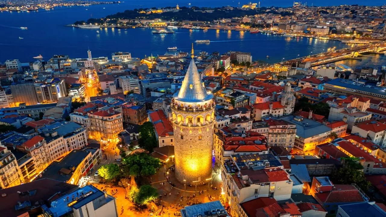 İstanbul Yılın İlk İki Ayında 2,5 Milyon Ziyaretçi Ağırladı