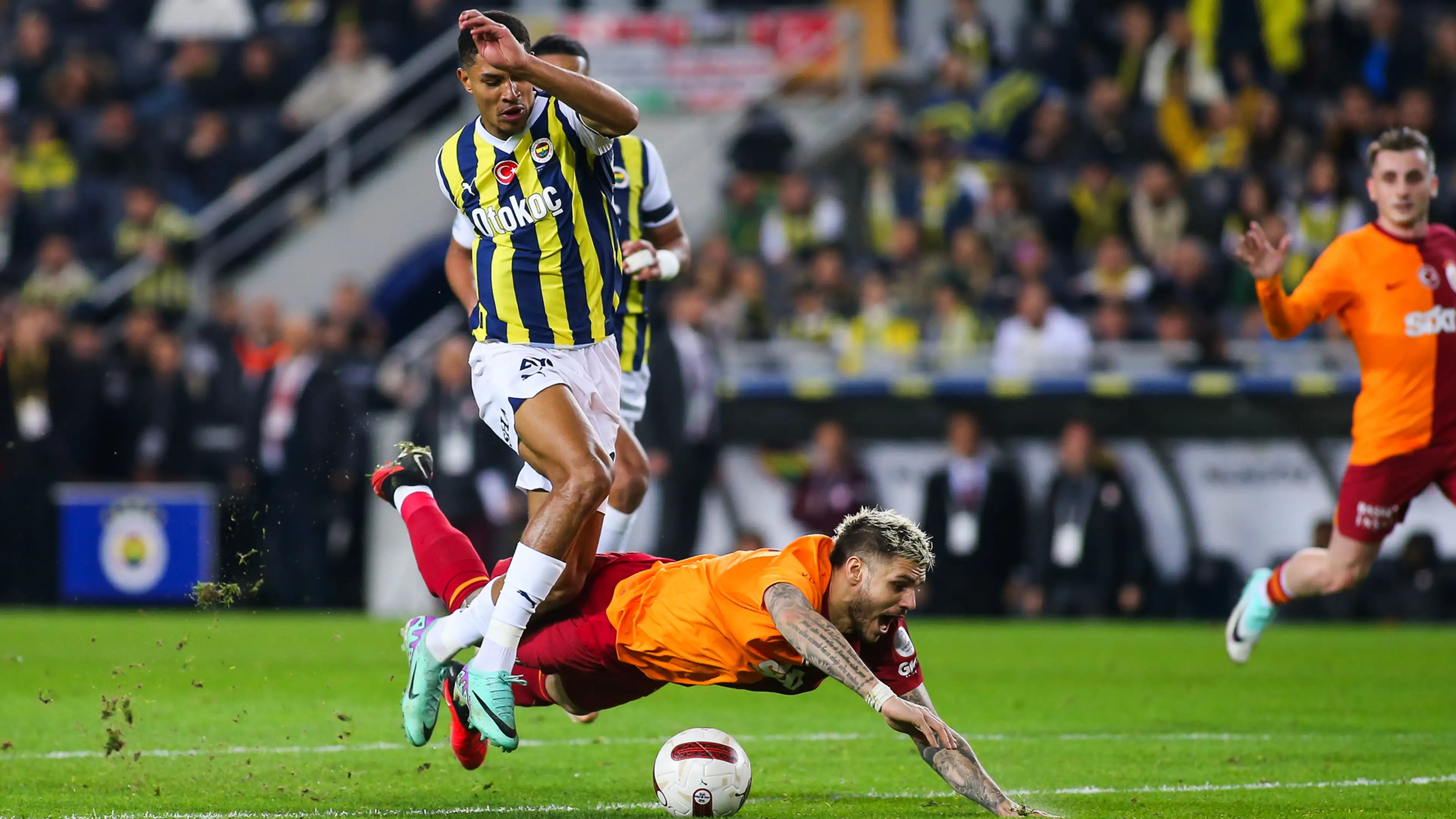 Son dakika Fenerbahçe Galatasaray Süper kupa maçında sürpriz! 2 nisanı beklemeden açıkladı