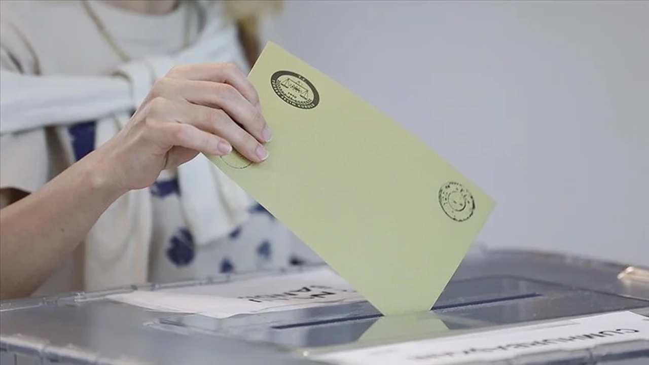 Türkiye Seçimlerinde Katılım Rekoru Kırıldı