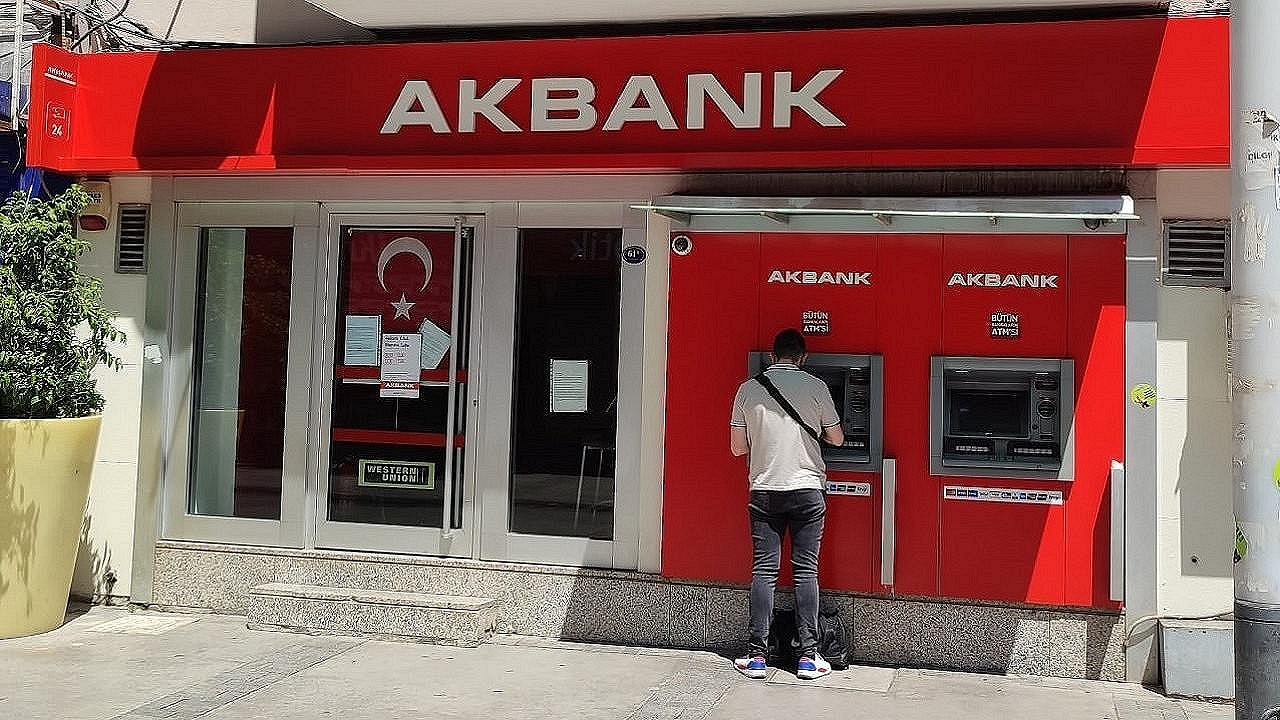 Akbank 100.000 TL Borç Kapatma Kredisi Başladı!